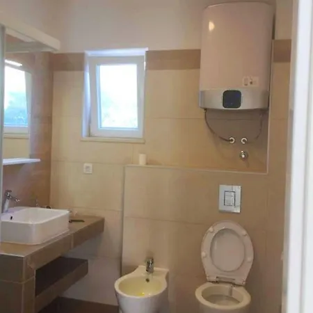 Pensionat Pavkovic 2*